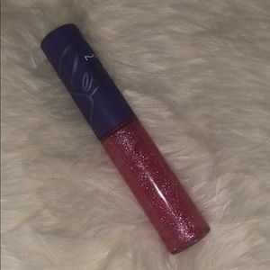 Selena MAC Cosmetics Lip Glass “Bidi Bidi Bom Bom”